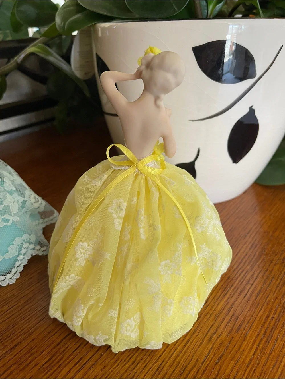 Vintage Pair of Porcelain Half-Doll Pin Cushions in Blue and Yellow
